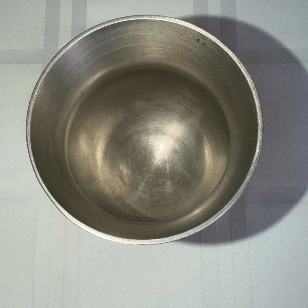 Pewter chalis/goblet/vase. 5 inches tall